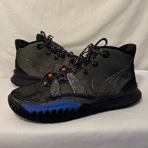 Nike CT4080-007 Kyrie 7 GS Grind Youth Basketball Sneaker US 5Y/Women Size 6.5